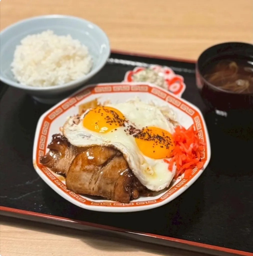 【中野炭火焼き居酒屋ワラテル】